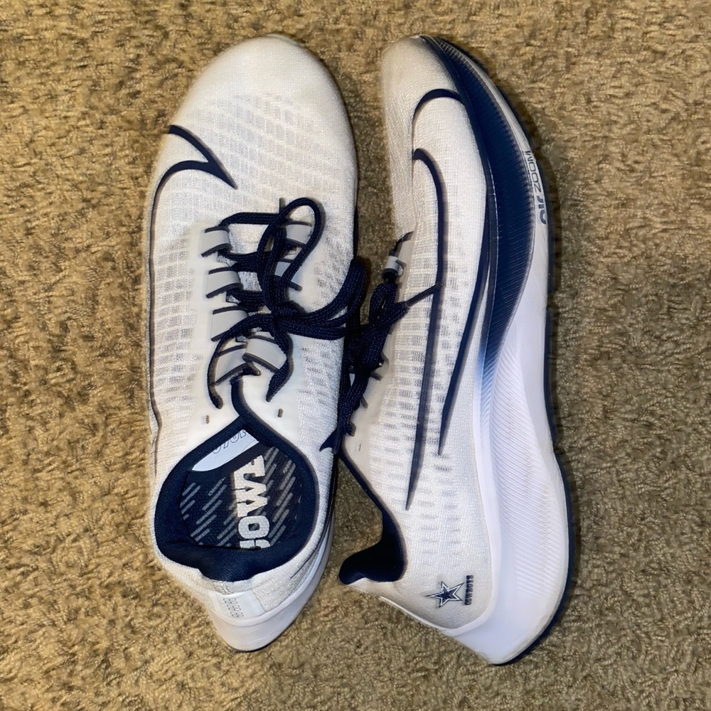 Running shoes